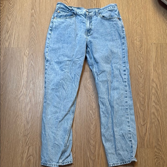 Levi’s low pro jeans - Picture 2 of 3